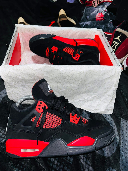 Retro 4 thunder red