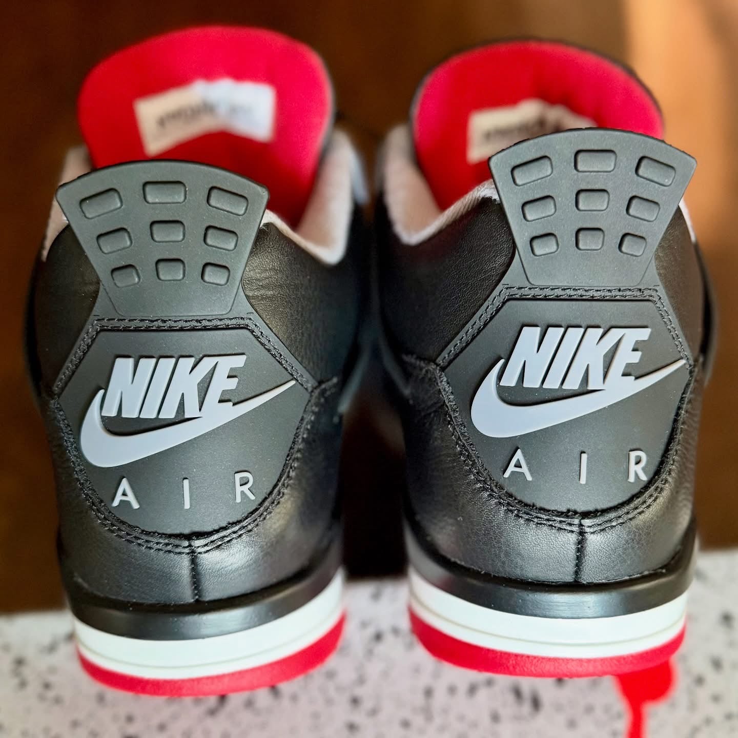 Retro 4 bred
