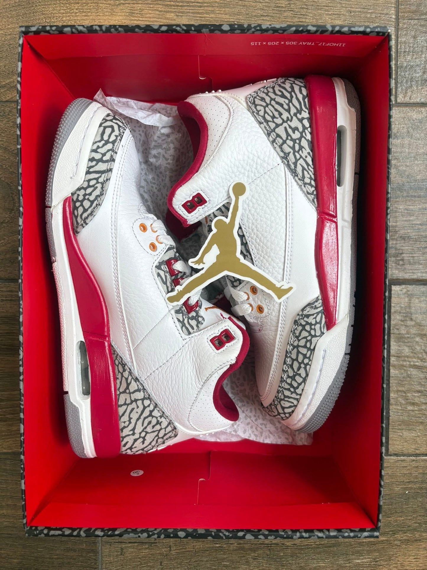 Retro 3 red