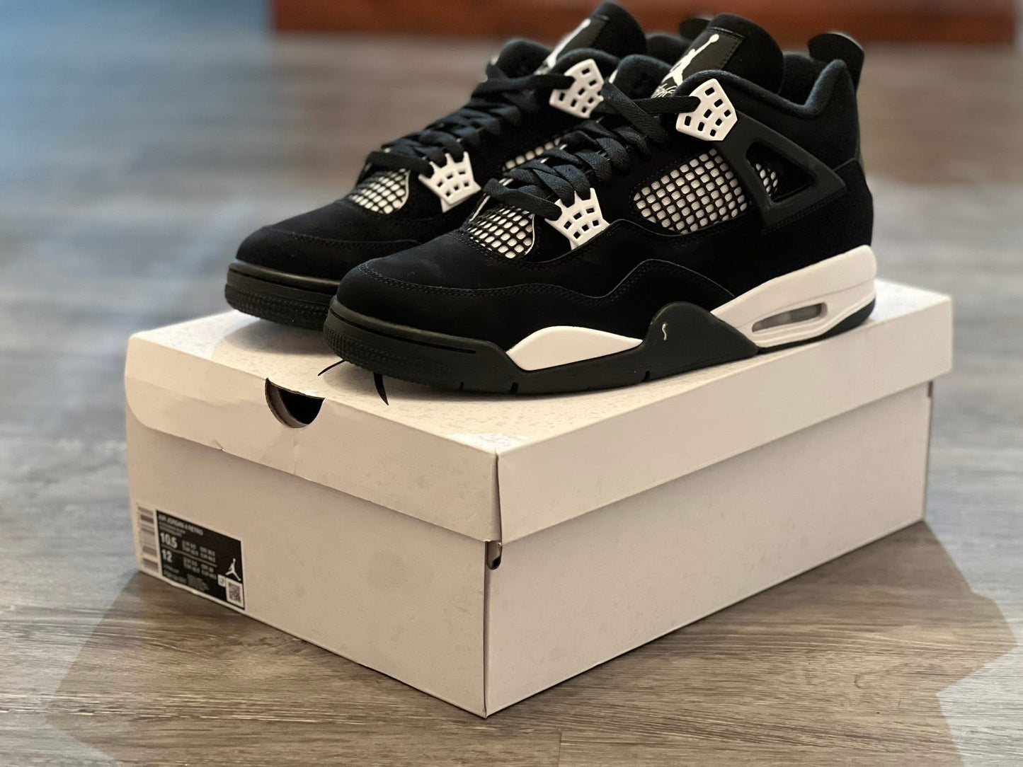 Retro 4 thunder white