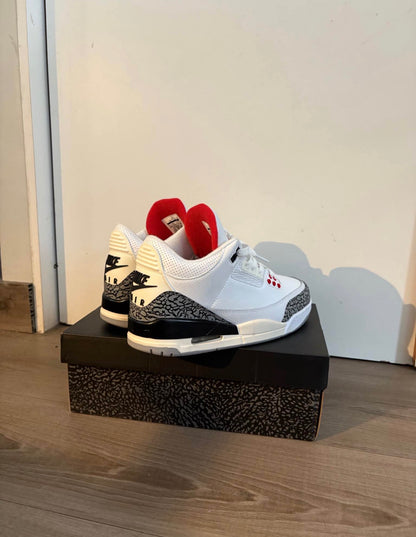 Retro 3 white cement