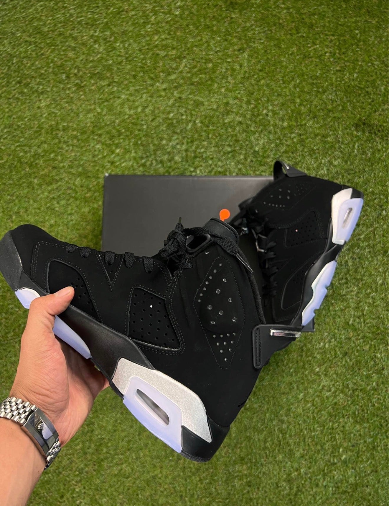 Retro 6 chrome metallic