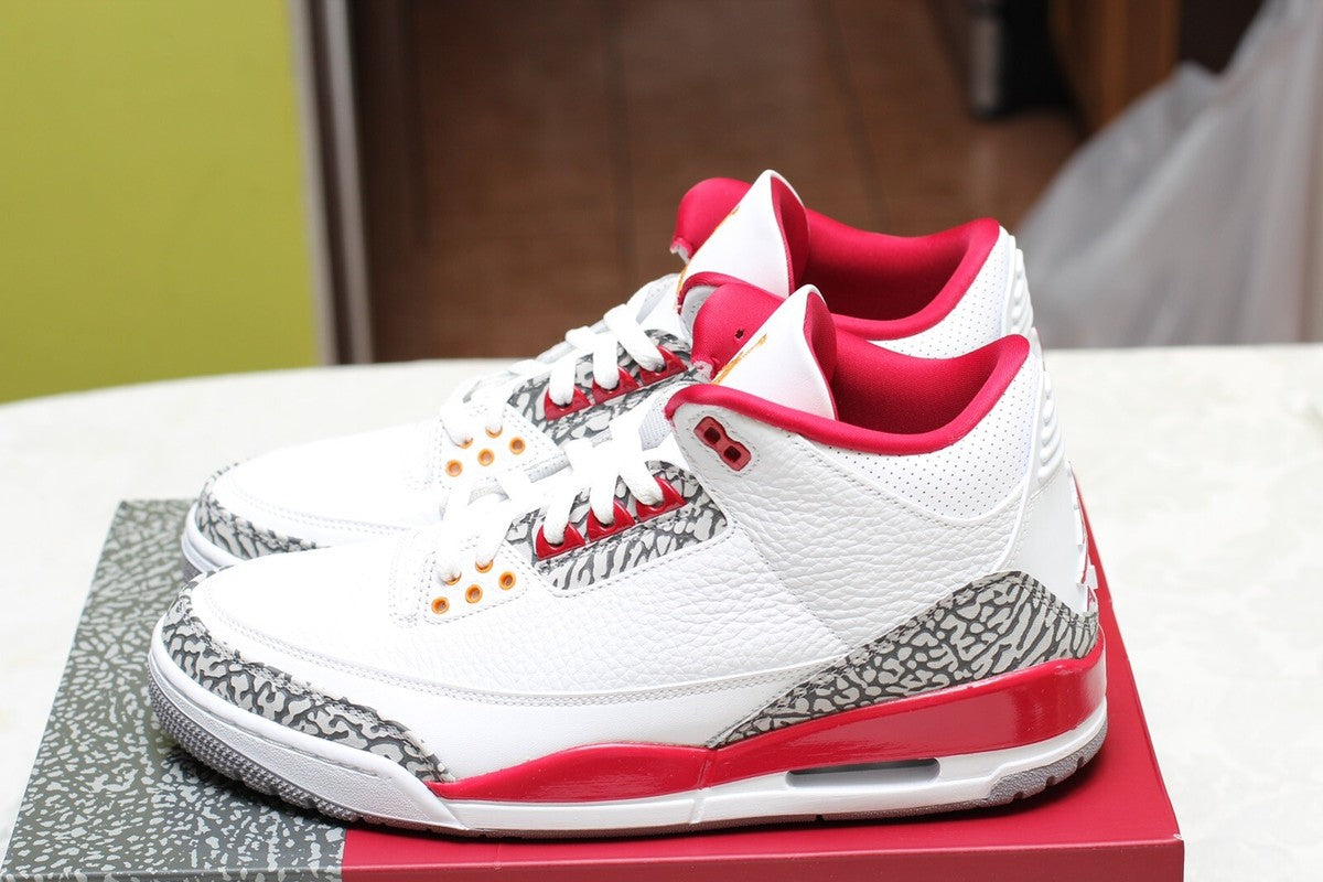 Retro 3 cardinal red