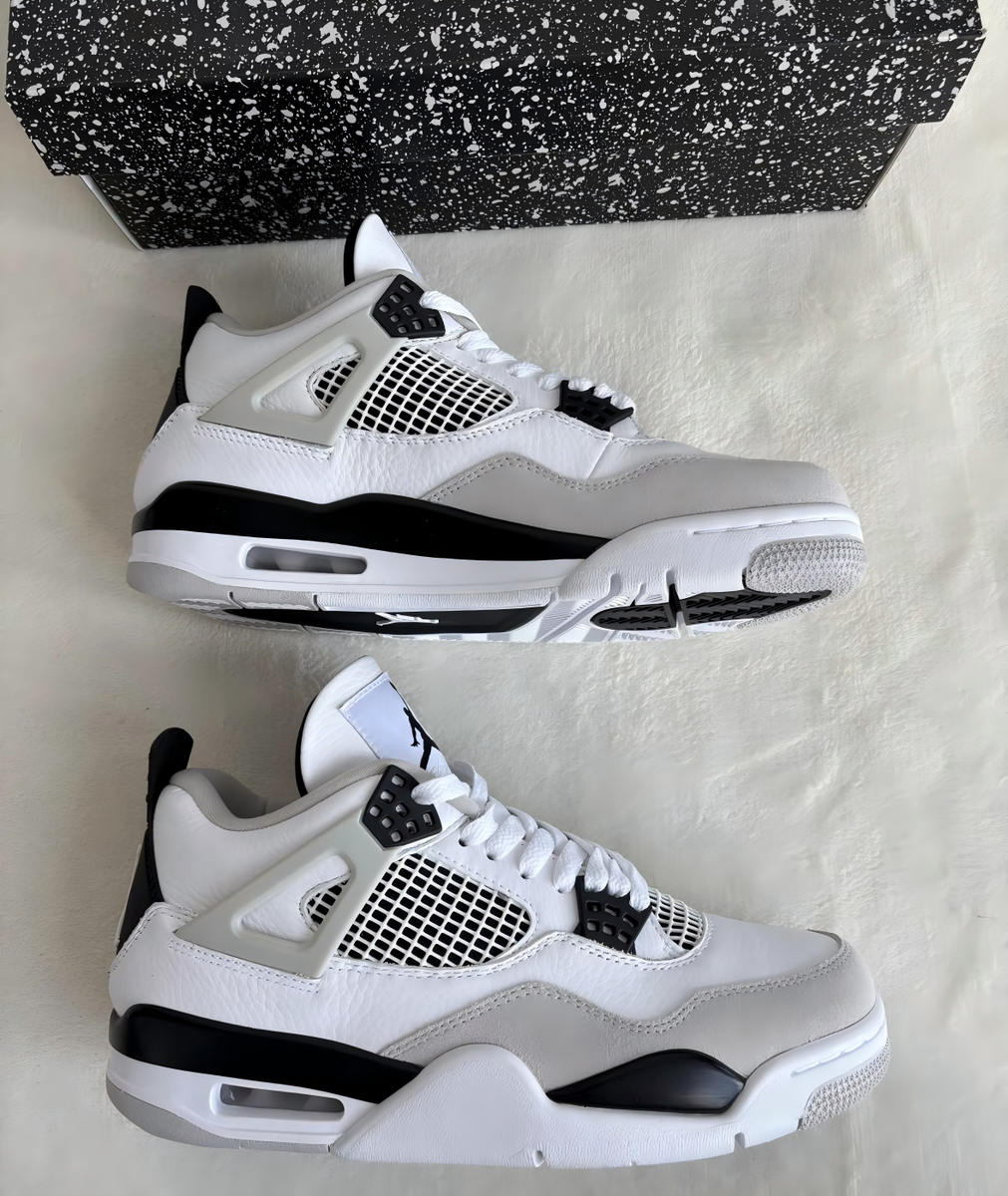 Retro 4 military black