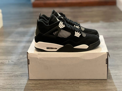 Retro 4 thunder white