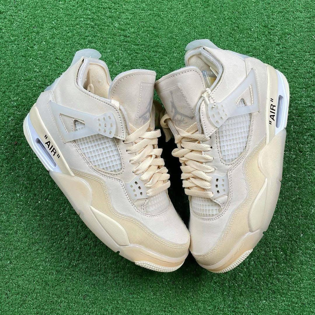 Retro 4 off white