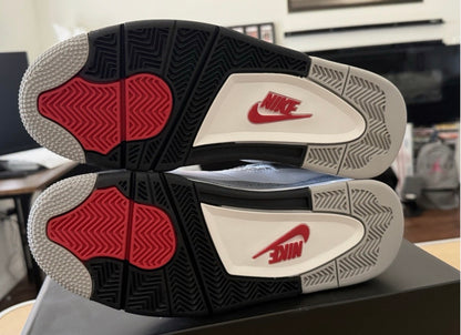 Retro 4 white cement