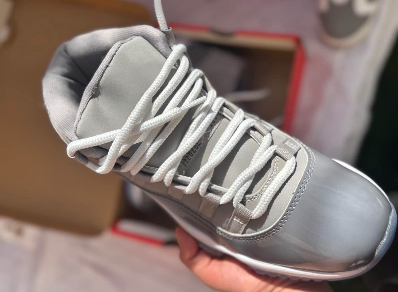 Retro 11 gris