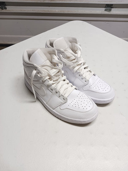 Retro 1 mid triple white