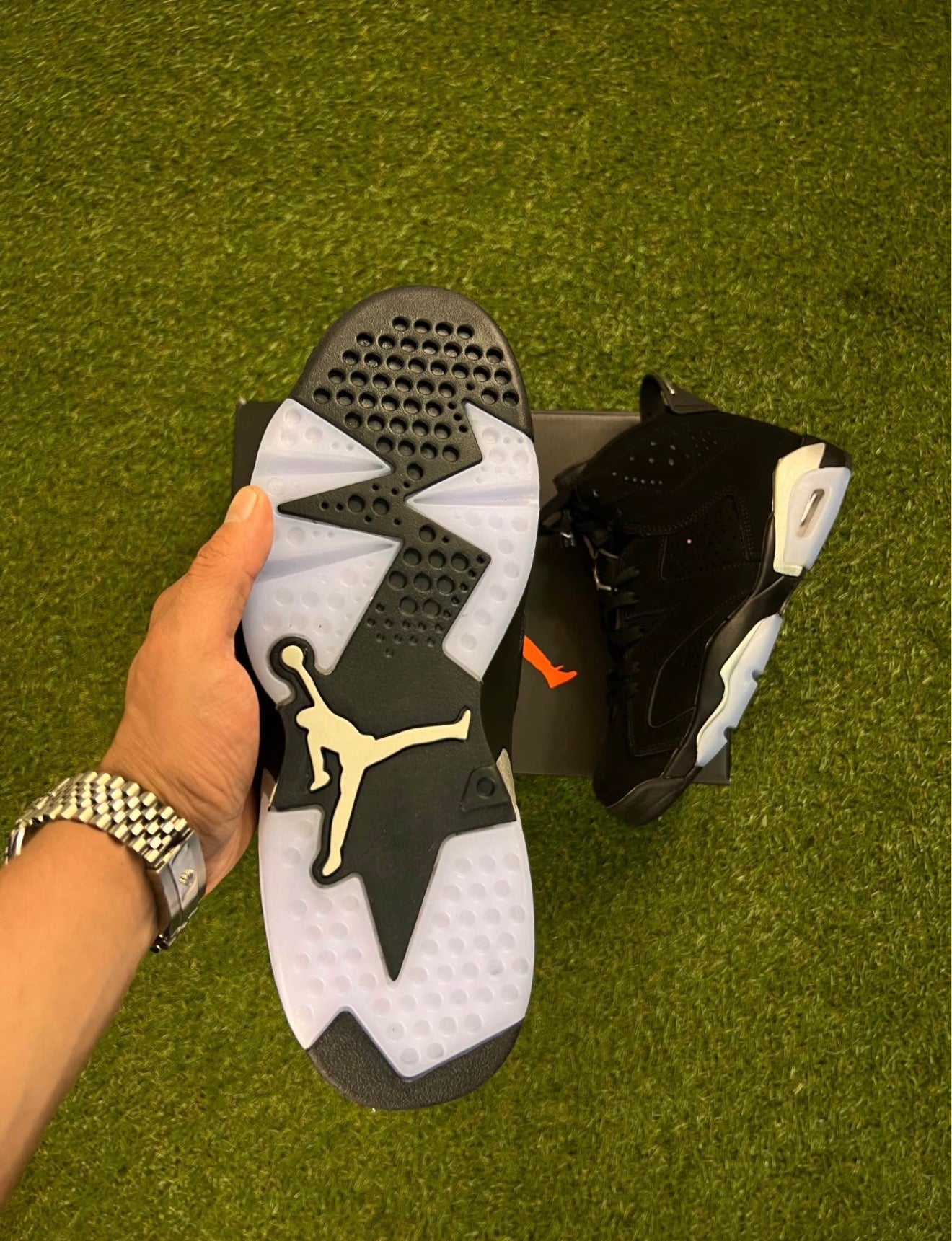 Retro 6 chrome metallic