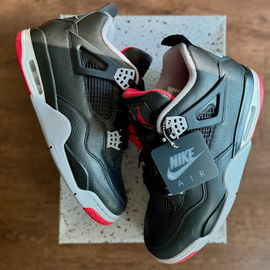Retro 4 bred